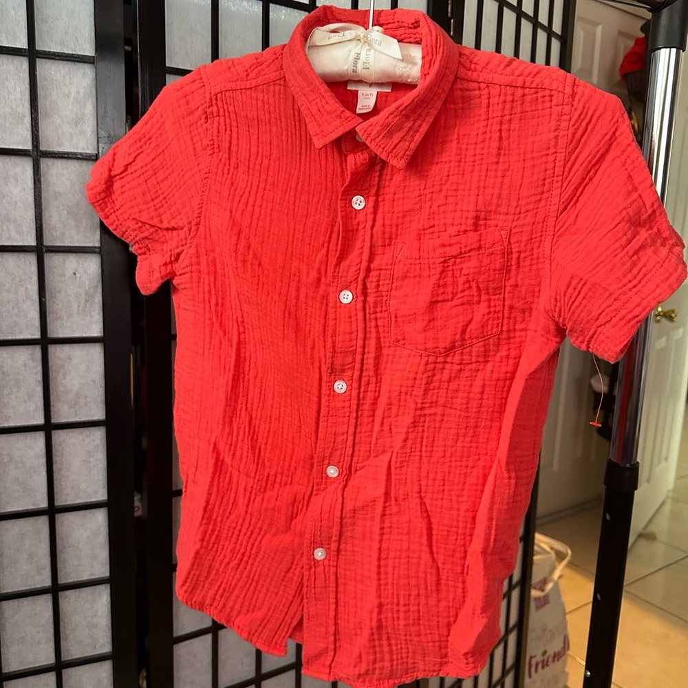 Red shirt